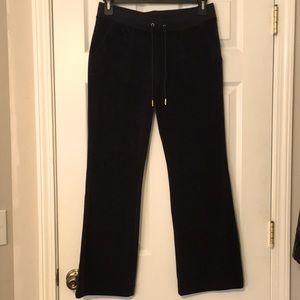 Juicy Couture, M,navy blue velour mid rise pants, never worn, gold accents